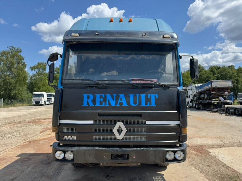 Renault R 340 Major (GRAND PONT / BOITE MANUELLE / POMPE MANUELLE) - Tractor: foto 2 Renault R 340 Major (GRAND PONT / BOITE MANUELLE / POMPE MANUELLE) - Tractor: foto 2
