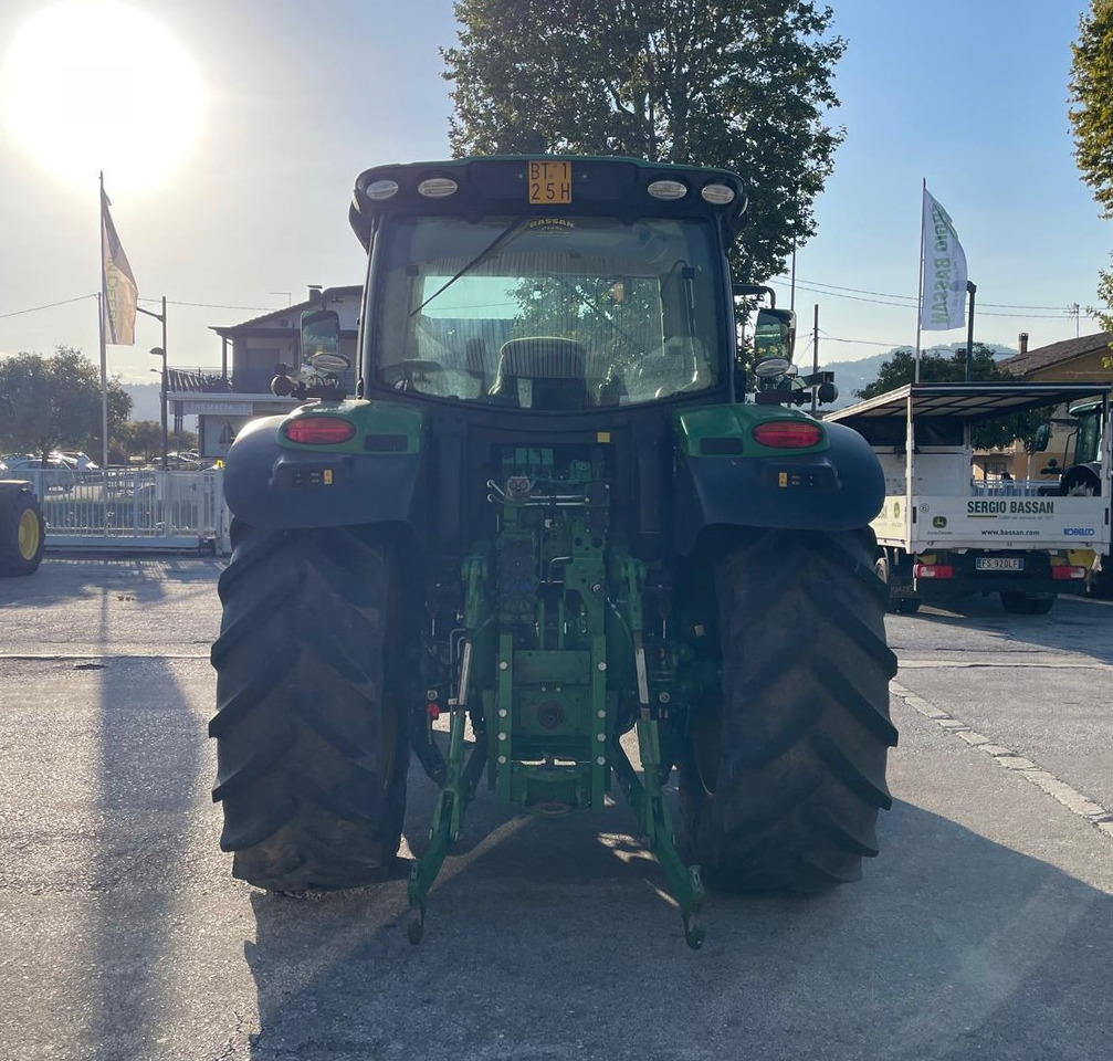 JOHN DEERE 6130 R - Trator: foto 3 JOHN DEERE 6130 R - Trator: foto 3