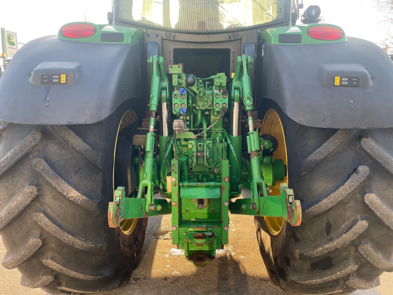 JOHN DEERE 6190 R - Trator: foto 5 JOHN DEERE 6190 R - Trator: foto 5