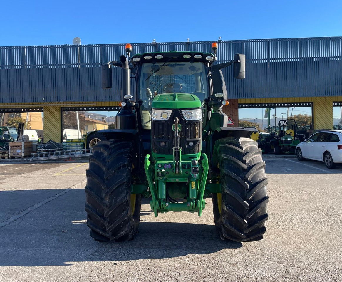 JOHN DEERE 6250 R - Trator: foto 2 JOHN DEERE 6250 R - Trator: foto 2