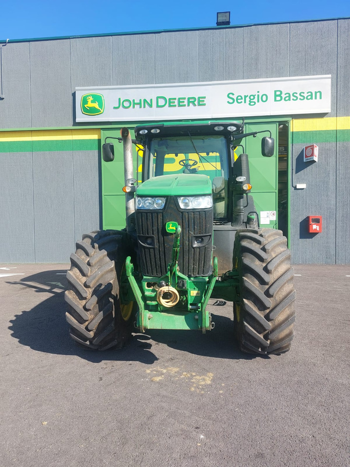 JOHN DEERE 7230 R - Trator: foto 3 JOHN DEERE 7230 R - Trator: foto 3