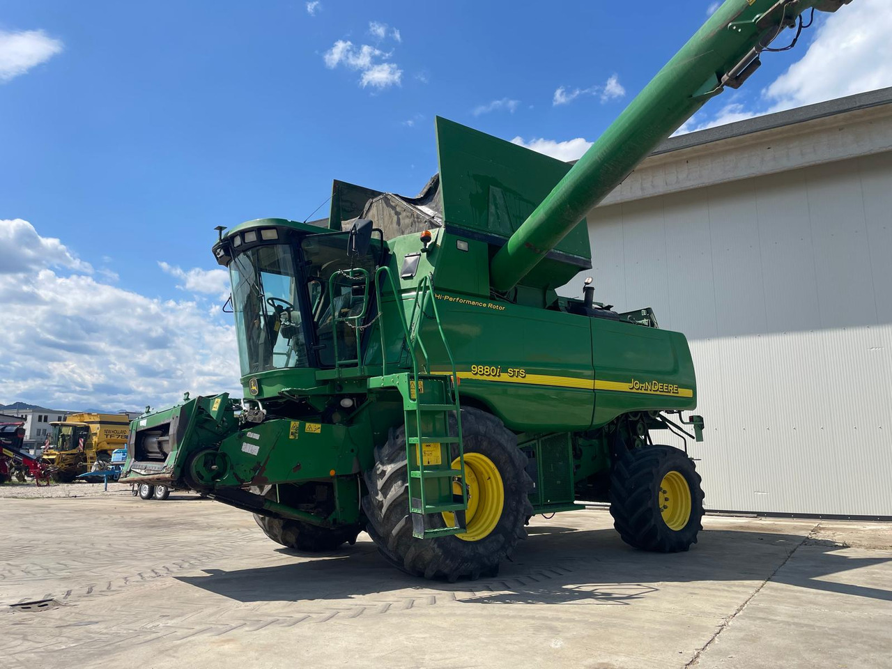 JOHN DEERE MIETITREBBIA STS 9880 - Ceifeira debulhadora: foto 1 JOHN DEERE MIETITREBBIA STS 9880 - Ceifeira debulhadora: foto 1