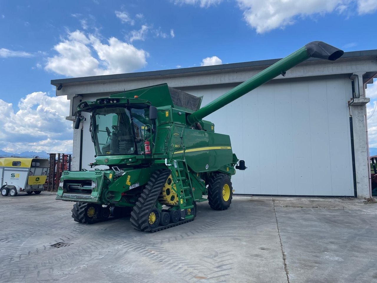 JOHN DEERE MIETITREBBIA T 560 - Ceifeira debulhadora: foto 4 JOHN DEERE MIETITREBBIA T 560 - Ceifeira debulhadora: foto 4