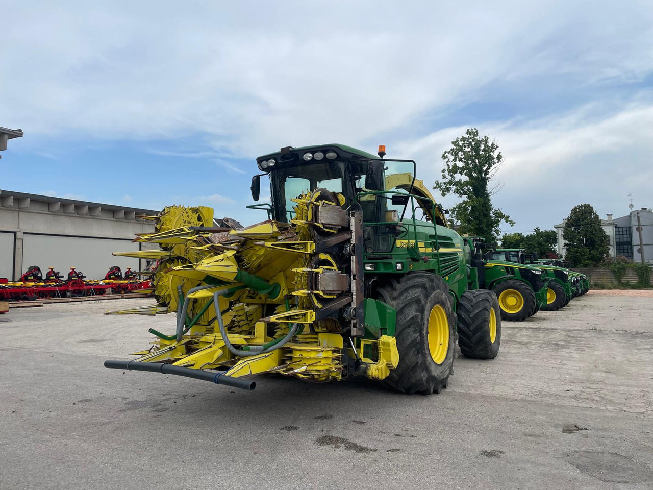 JOHN DEERE TRINCIA 7950 - Picadora de forragem automotriz: foto 3 JOHN DEERE TRINCIA 7950 - Picadora de forragem automotriz: foto 3