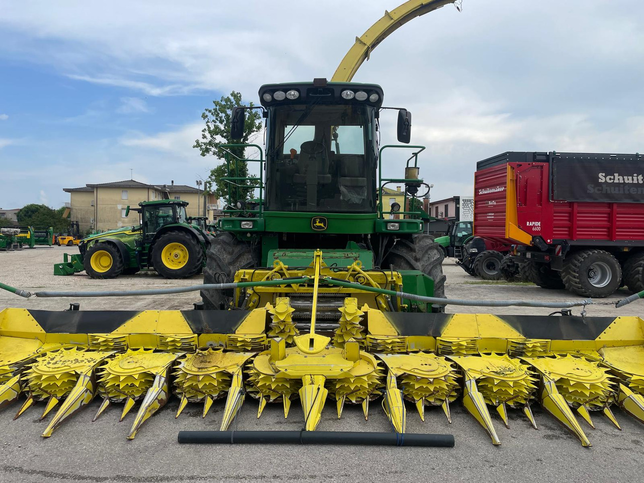 JOHN DEERE TRINCIA 7950 - Picadora de forragem automotriz: foto 2 JOHN DEERE TRINCIA 7950 - Picadora de forragem automotriz: foto 2