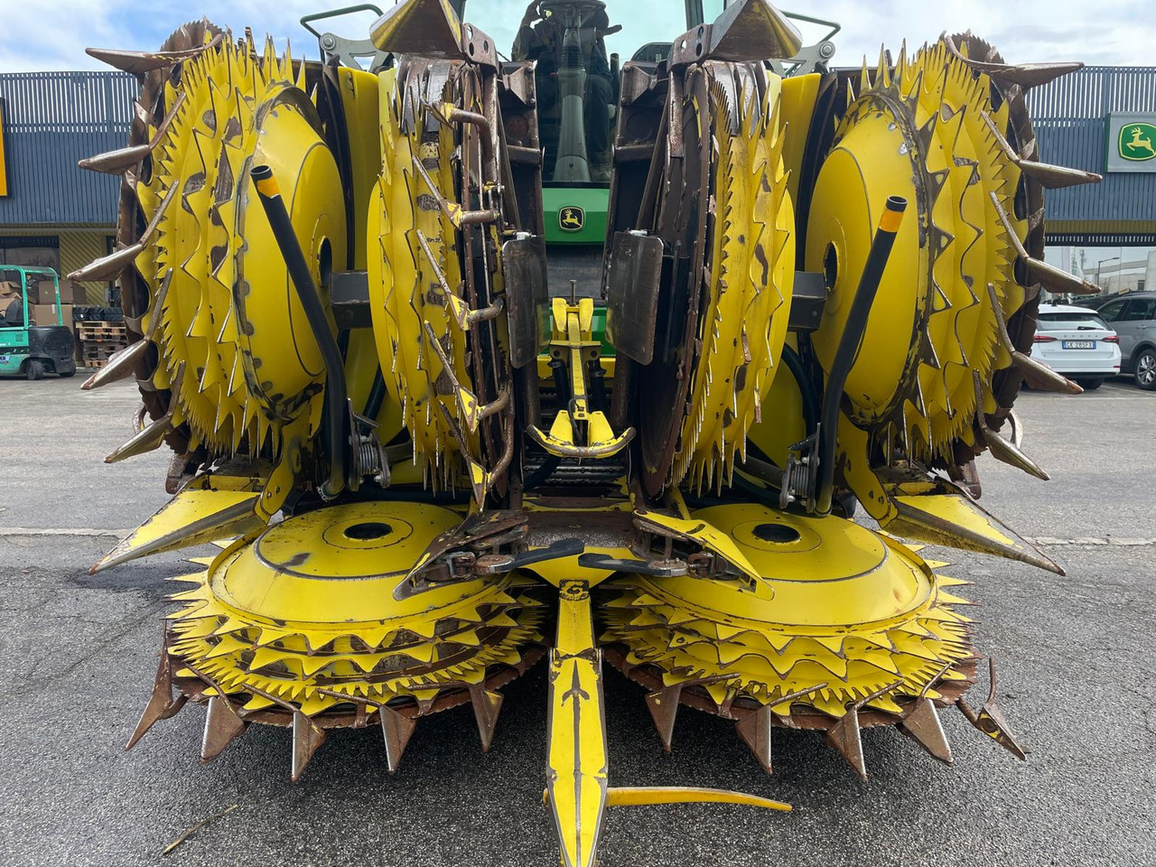 JOHN DEERE TRINCIA 9900i - Picadora de forragem automotriz: foto 5 JOHN DEERE TRINCIA 9900i - Picadora de forragem automotriz: foto 5