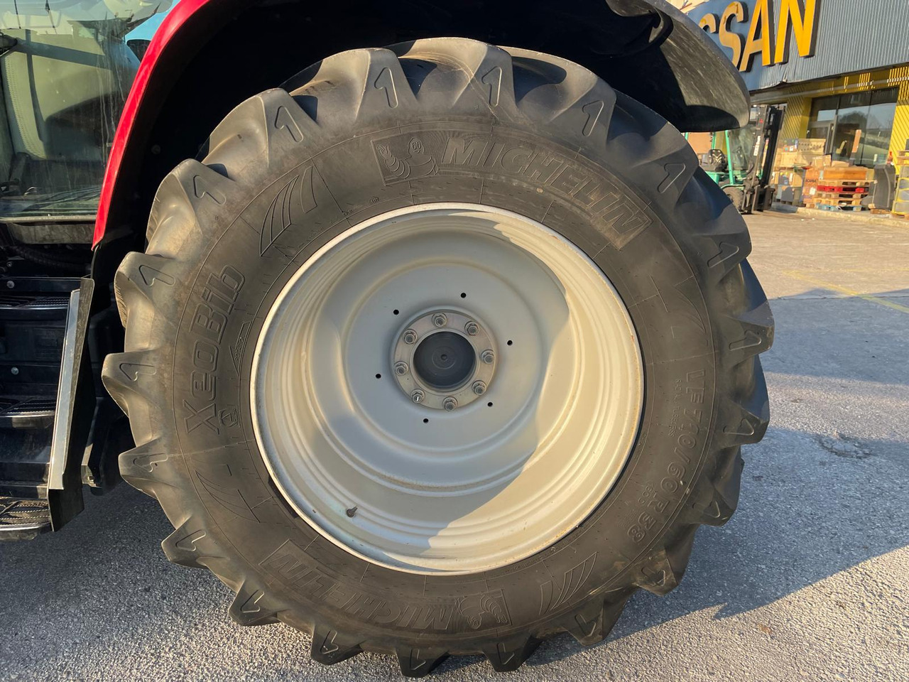 MASSEY FERGUSON 7718 DYNA-VT - Trator: foto 5 MASSEY FERGUSON 7718 DYNA-VT - Trator: foto 5