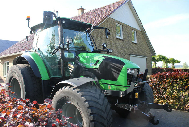 Deutz-Fahr 5110 TTV ex gemeente Fronthef en front pto - Trator: foto 1 Deutz-Fahr 5110 TTV ex gemeente Fronthef en front pto - Trator: foto 1