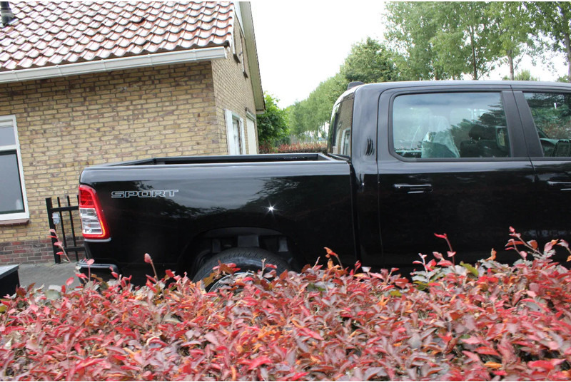 Dodge Ram Pick Up 1500 V8 Bighorn - Automóvel: foto 4 Dodge Ram Pick Up 1500 V8 Bighorn - Automóvel: foto 4