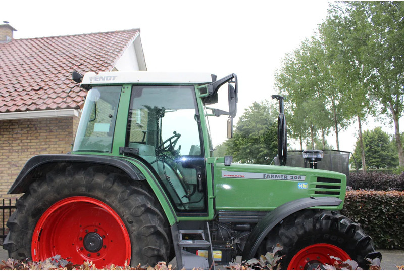 Fendt 308 Holland Farmer - Trator: foto 3 Fendt 308 Holland Farmer - Trator: foto 3