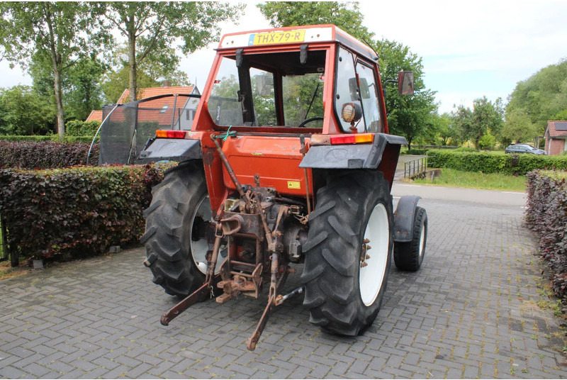 Fiatagri 55-90 - Trator: foto 4 Fiatagri 55-90 - Trator: foto 4