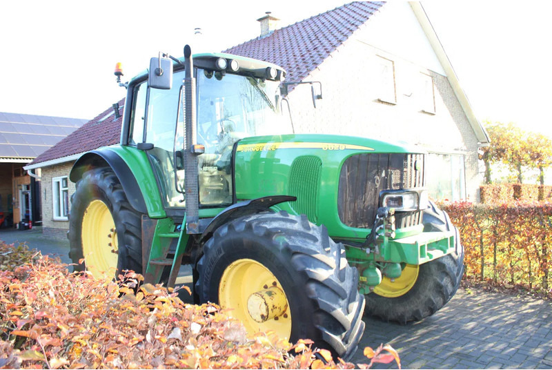 John Deere 6620 - Trator: foto 1 John Deere 6620 - Trator: foto 1