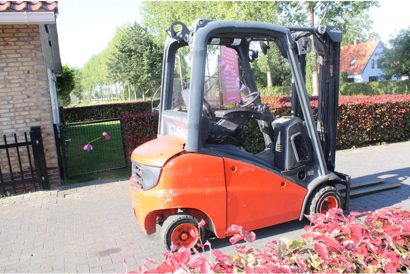 Linde H20D - Empilhador: foto 3 Linde H20D - Empilhador: foto 3