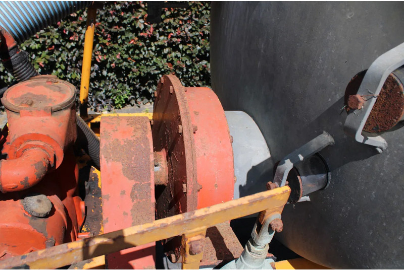 Máquina agrícola Veenhuis Super turbo watertank mesttank: foto 11 Máquina agrícola Veenhuis Super turbo watertank mesttank: foto 11