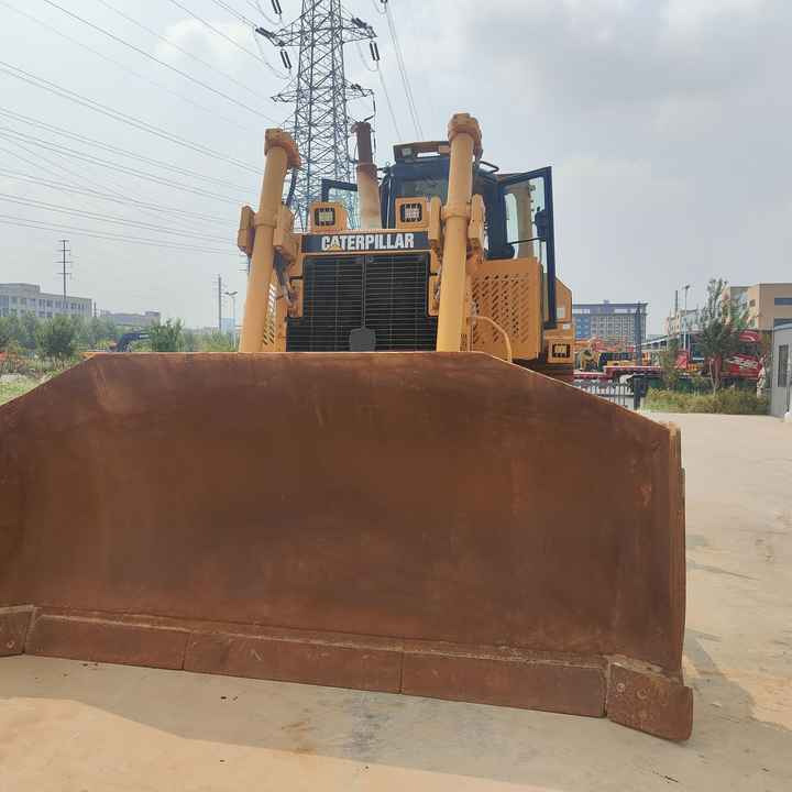 100% Original Paint Used Caterpillar D8R Bulldozer CAT D8R Crawler Dozer with Superior Performance and Power for Sale - Buldôzer: foto 5 100% Original Paint Used Caterpillar D8R Bulldozer CAT D8R Crawler Dozer with Superior Performance and Power for Sale - Buldôzer: foto 5