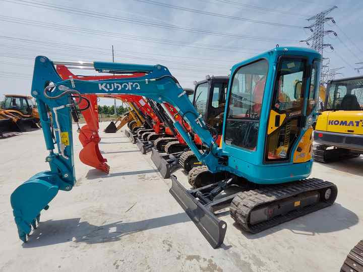 2Ton Used Micro Excavator High Quality Second-hand Diggers Used Excavators Kubota U25 Excavator for Sale - Escavadeira: foto 4 2Ton Used Micro Excavator High Quality Second-hand Diggers Used Excavators Kubota U25 Excavator for Sale - Escavadeira: foto 4