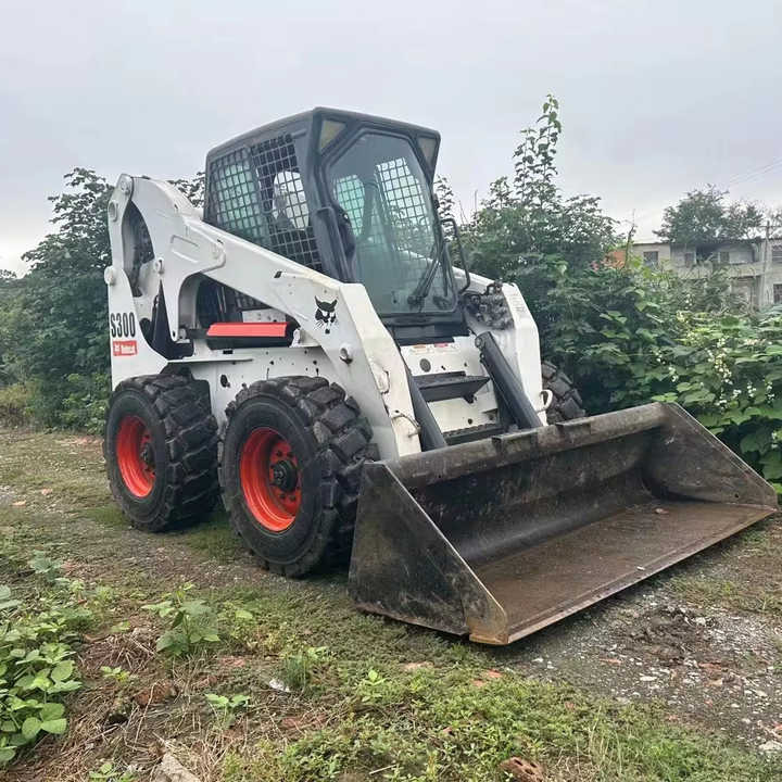 BOBCAT Brand Skid Loader S300 Used Machine Hot Sale - Pá carregadora de rodas: foto 1 BOBCAT Brand Skid Loader S300 Used Machine Hot Sale - Pá carregadora de rodas: foto 1