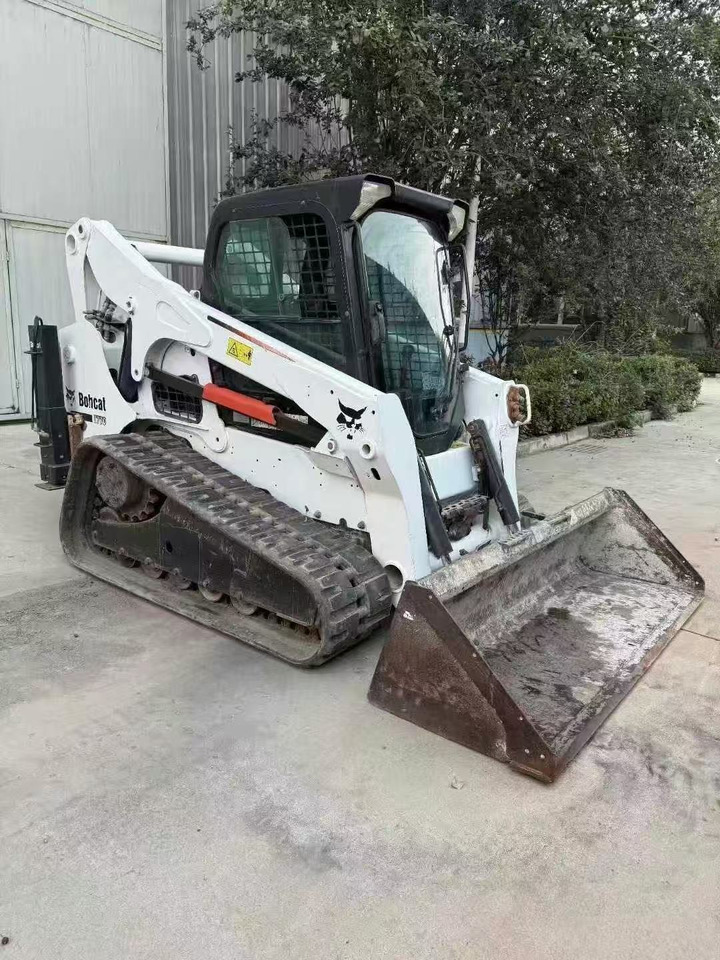 BOBCAT T770 - Mini pá carregadora: foto 1 BOBCAT T770 - Mini pá carregadora: foto 1