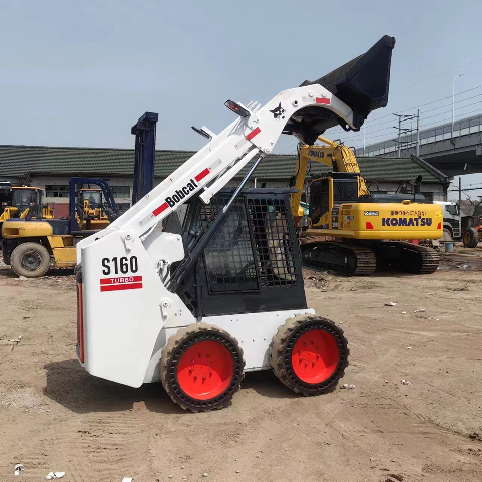 Mini pá carregadora BOBCAT s160: foto 7