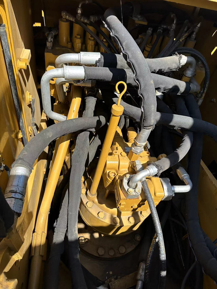 Escavadeira CATERPILLAR 320d: foto 7 Escavadeira CATERPILLAR 320d: foto 7