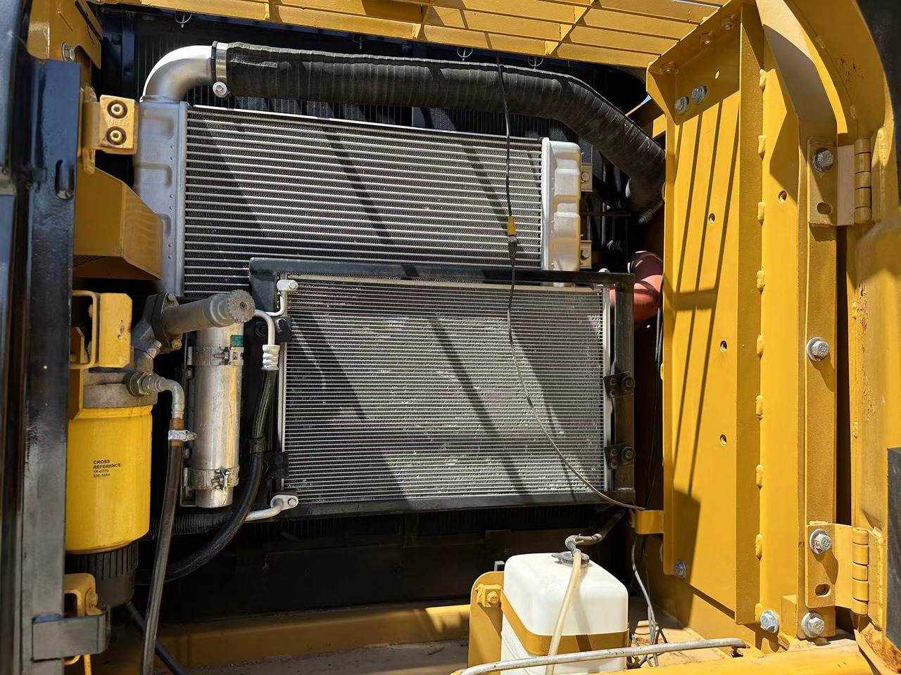 Escavadeira CATERPILLAR 320d: foto 8 Escavadeira CATERPILLAR 320d: foto 8