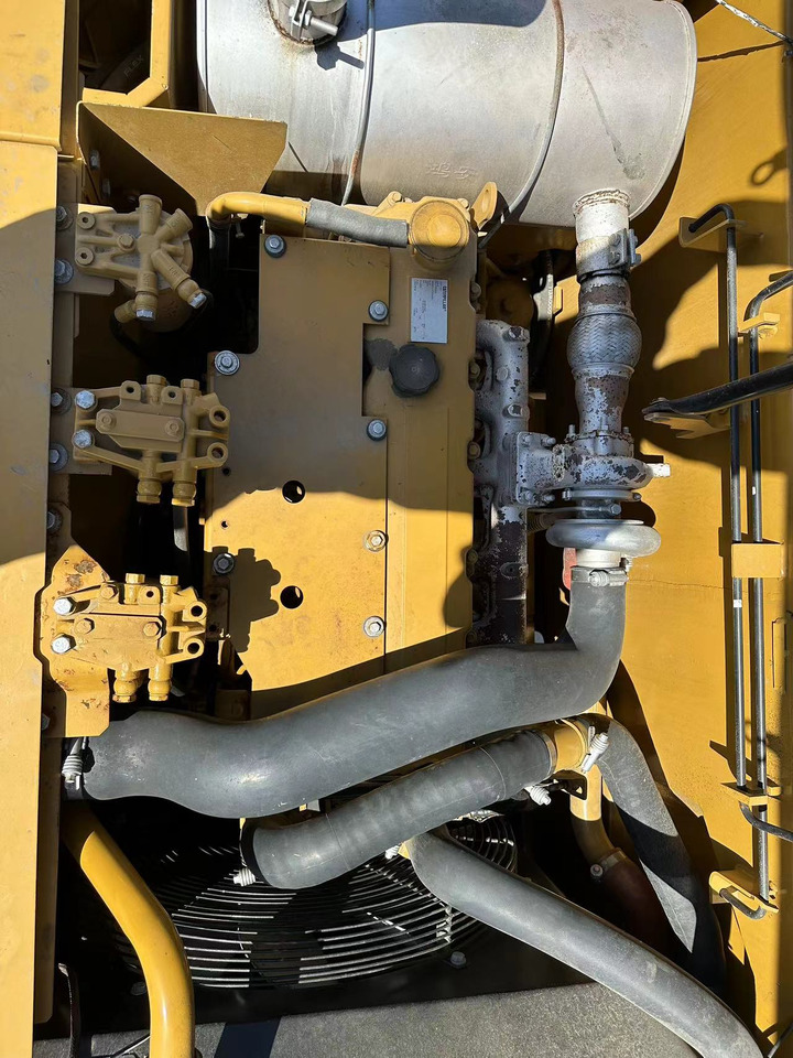 Escavadeira CATERPILLAR 320d: foto 12 Escavadeira CATERPILLAR 320d: foto 12