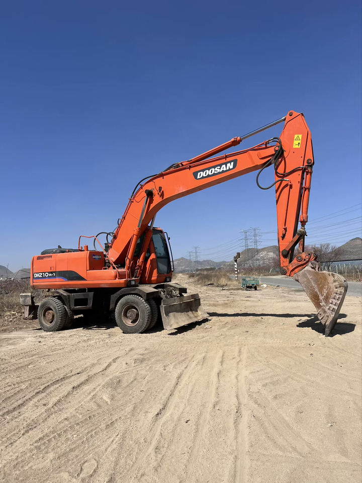 Escavadeira de rodas DOOSAN 210w-7 [ Copy ] [ Copy ]: foto 9