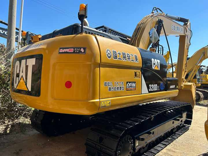 Low Shipping Certified Pre-Owned Cat 320DLExcavator | Heavy-Duty Loader for Mining/ Construction - Price Negotiable! - Escavadora de rastos: foto 3 Low Shipping Certified Pre-Owned Cat 320DLExcavator | Heavy-Duty Loader for Mining/ Construction - Price Negotiable! - Escavadora de rastos: foto 3