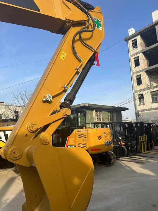 Second Hand Excavator 320D Used Low Price Caterpillar CAT 312D 315D 320D 325D in Good Condition - Escavadora de rastos: foto 5 Second Hand Excavator 320D Used Low Price Caterpillar CAT 312D 315D 320D 325D in Good Condition - Escavadora de rastos: foto 5