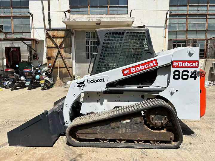 Used Bob Cat Bob Cat T864 Used Mini Skid Steer Wheel Loader Multifunctional Track Loaders Bobcat - Mini pá carregadora: foto 2 Used Bob Cat Bob Cat T864 Used Mini Skid Steer Wheel Loader Multifunctional Track Loaders Bobcat - Mini pá carregadora: foto 2