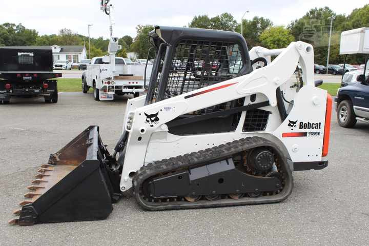 Used Bobcat T590 UsedSkid Steer Loader with Good Condition for Sale S160 S300 S185 S330 - Mini pá carregadora: foto 2 Used Bobcat T590 UsedSkid Steer Loader with Good Condition for Sale S160 S300 S185 S330 - Mini pá carregadora: foto 2