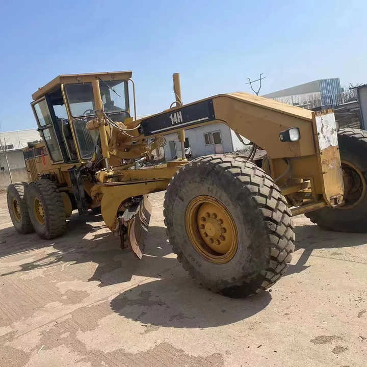 Used Caterpillar 14h Motor Grader Cat14H Very Good Quality Motor Grader Cat 14H Grader Price No Reviews yet - Motoniveladora: foto 2 Used Caterpillar 14h Motor Grader Cat14H Very Good Quality Motor Grader Cat 14H Grader Price No Reviews yet - Motoniveladora: foto 2