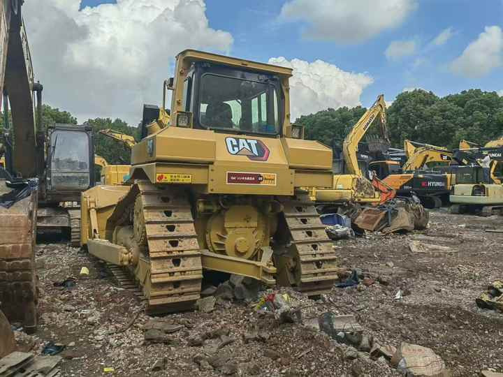 Used Caterpillar D6R Boutique Bulldozer in Running Working Condition Hot Sale Good Condition USD D6R D8R D9R D10R in Stock - Buldôzer: foto 2 Used Caterpillar D6R Boutique Bulldozer in Running Working Condition Hot Sale Good Condition USD D6R D8R D9R D10R in Stock - Buldôzer: foto 2