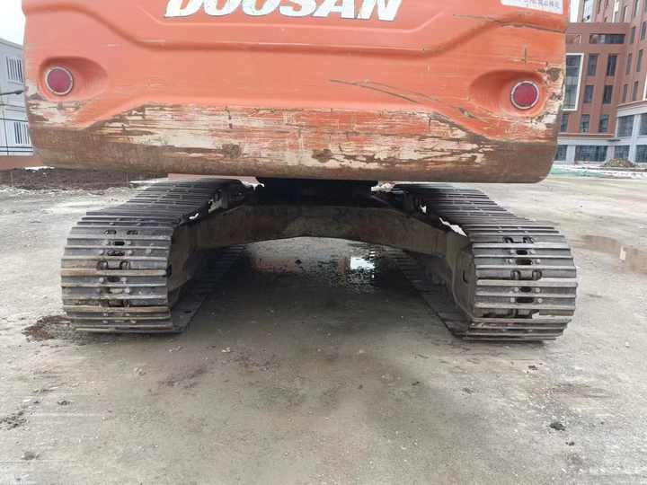 Used Digger Doosan DX225LC-9T Construction Machinery Construction Digger Used Doosan DX225LC-9T Cheap Excavator - Escavadora de rastos: foto 5 Used Digger Doosan DX225LC-9T Construction Machinery Construction Digger Used Doosan DX225LC-9T Cheap Excavator - Escavadora de rastos: foto 5