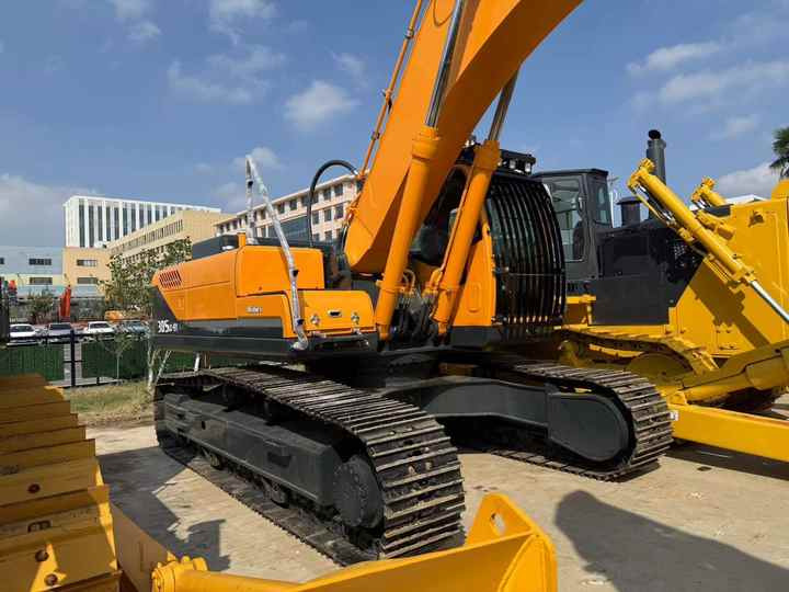 Used HYUNDAI305lc-9c Hydraulic Excavator with Excellent Performance hyundai Running Working Condition Low Price for Sale - Escavadeira: foto 3 Used HYUNDAI305lc-9c Hydraulic Excavator with Excellent Performance hyundai Running Working Condition Low Price for Sale - Escavadeira: foto 3