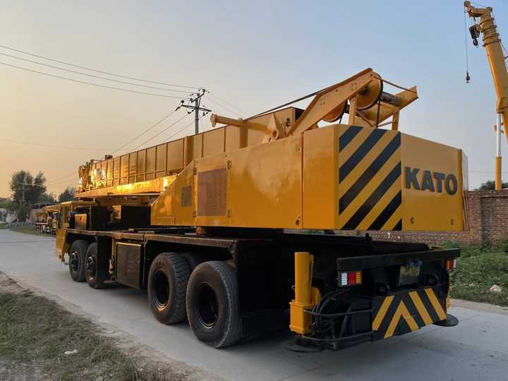 Used Heavy Construction Equipment kato 50 Tons Second Hand Mobile Crane Used Machine Hot Sale - Grua móvel: foto 2 Used Heavy Construction Equipment kato 50 Tons Second Hand Mobile Crane Used Machine Hot Sale - Grua móvel: foto 2