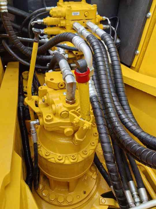 Used Komatsu PC160 Crawler Hydraulic High Performance Digger Excavator Construction Machinery Used Machinery for Sale - Escavadeira: foto 5 Used Komatsu PC160 Crawler Hydraulic High Performance Digger Excavator Construction Machinery Used Machinery for Sale - Escavadeira: foto 5