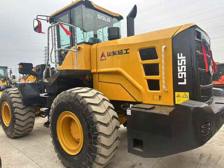 Used SDLG955F New Model Wheel Loader Second Hand Machine Popular Brand Sdlg Hydraulic Machinery - Pá carregadora de rodas: foto 3 Used SDLG955F New Model Wheel Loader Second Hand Machine Popular Brand Sdlg Hydraulic Machinery - Pá carregadora de rodas: foto 3