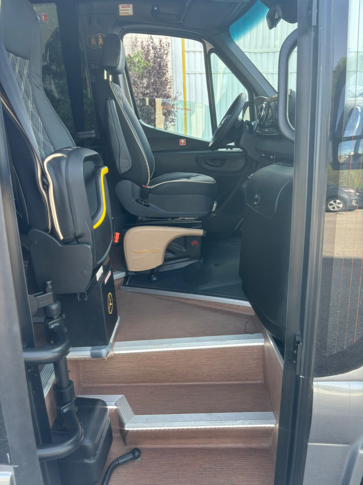 MERCEDES-BENZ SPRINTER 519 - Minibus, Furgão de passageiros: foto 4 MERCEDES-BENZ SPRINTER 519 - Minibus, Furgão de passageiros: foto 4