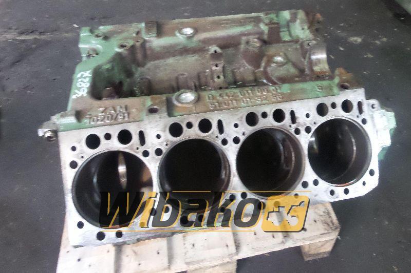 Block Mercedes OM442LA D4420110001 - Bloco do motor para Máquina de construção: foto 1 Block Mercedes OM442LA D4420110001 - Bloco do motor para Máquina de construção: foto 1