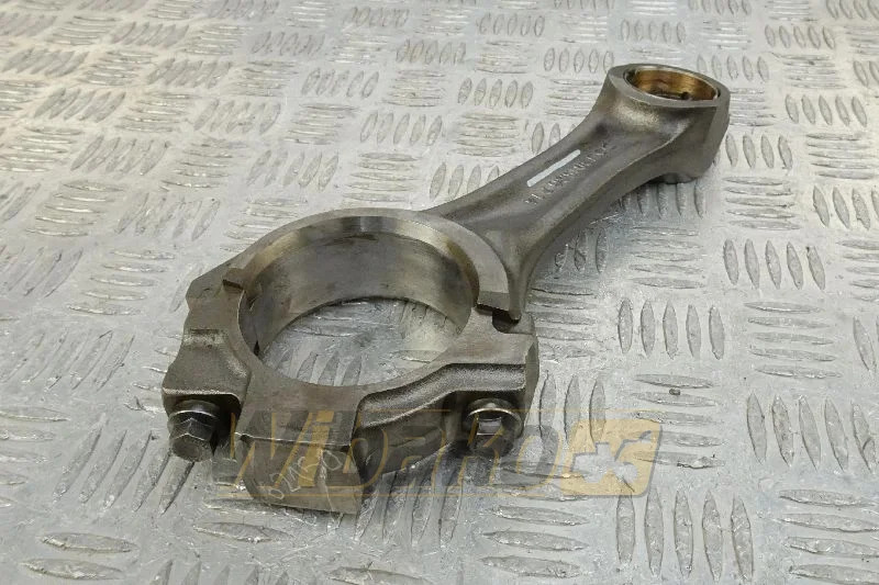 Case J901566 - Biela para Máquina de construção: foto 1 Case J901566 - Biela para Máquina de construção: foto 1