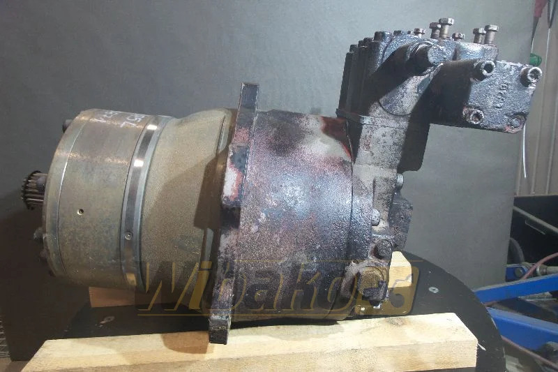 Caterpillar 744247 - Motor hidráulico para Máquina de construção: foto 1 Caterpillar 744247 - Motor hidráulico para Máquina de construção: foto 1