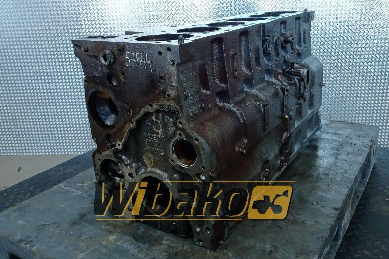 Crankcase for engine Case 6T-830 3926567 - Cárter para Máquina de construção: foto 1 Crankcase for engine Case 6T-830 3926567 - Cárter para Máquina de construção: foto 1