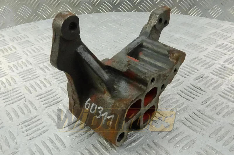 Deutz 04503643R - Alternador para Máquina de construção: foto 1 Deutz 04503643R - Alternador para Máquina de construção: foto 1