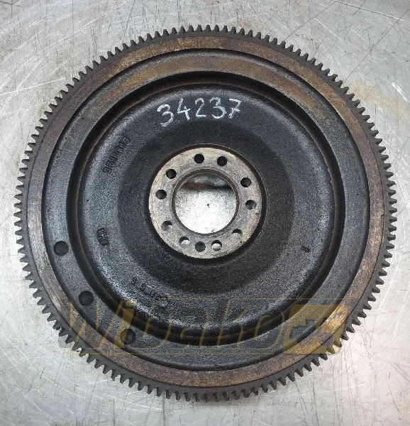Deutz 04516521 - Volante do motor para Máquina de construção: foto 1 Deutz 04516521 - Volante do motor para Máquina de construção: foto 1