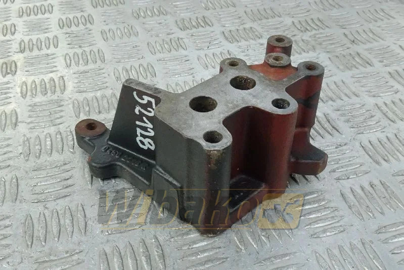 Deutz TCD6.1 04502319/04502318R - Alternador para Máquina de construção: foto 1 Deutz TCD6.1 04502319/04502318R - Alternador para Máquina de construção: foto 1