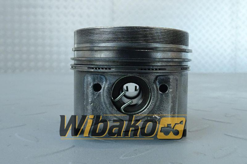 Engine piston for engine Kubota D722 16851-21112 - Piston/ Anel/ Buch para Máquina de construção: foto 1 Engine piston for engine Kubota D722 16851-21112 - Piston/ Anel/ Buch para Máquina de construção: foto 1