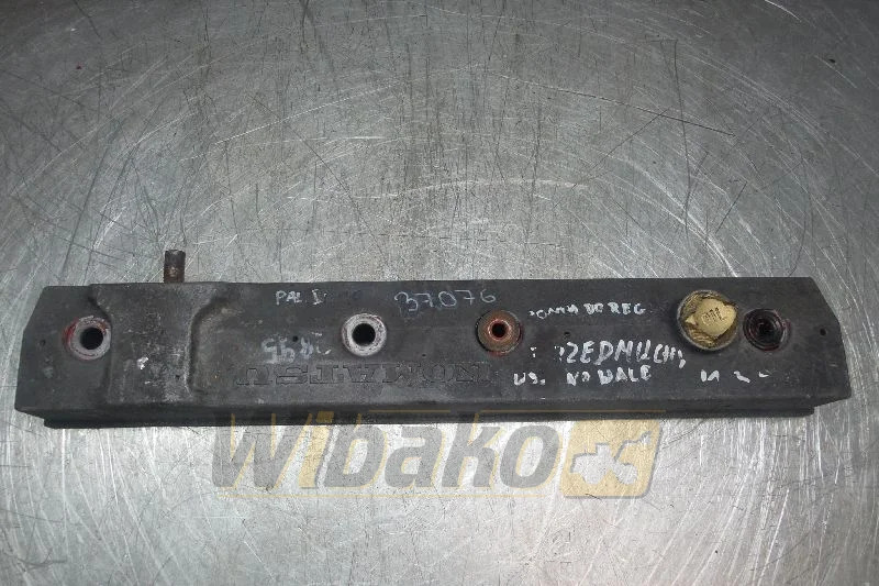 Komatsu S6D95L-1 - Cabeça do motor para Máquina de construção: foto 1 Komatsu S6D95L-1 - Cabeça do motor para Máquina de construção: foto 1