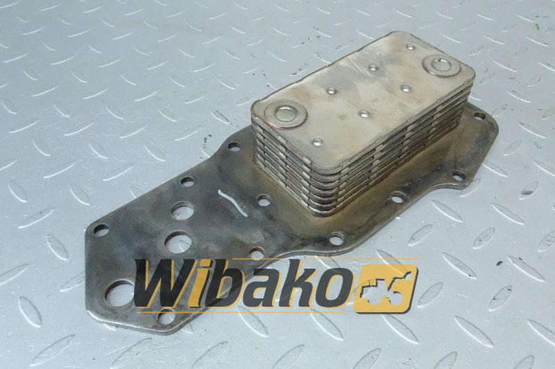 Oil cooler for engine Case 6T-590/86 J921558 - Radiador de óleo para Máquina de construção: foto 1 Oil cooler for engine Case 6T-590/86 J921558 - Radiador de óleo para Máquina de construção: foto 1