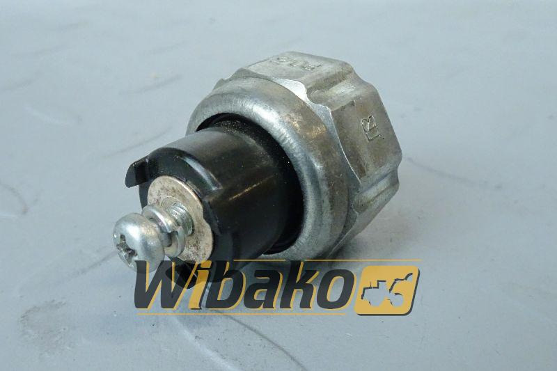 Oil pressure sensor Kubota 15531-39014 - Sensor para Máquina de construção: foto 1 Oil pressure sensor Kubota 15531-39014 - Sensor para Máquina de construção: foto 1